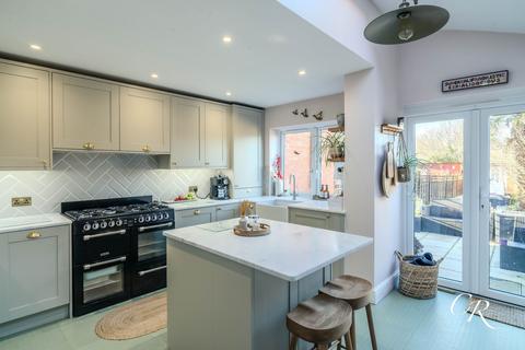 undefined, Old Bath Road, Cheltenham GL53