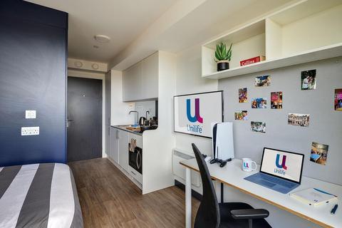 1 bedroom private hall to rent, Bargate House, Southampton
