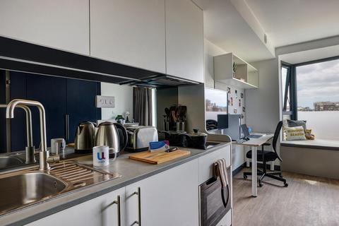 1 bedroom private hall to rent, Bargate House, Southampton