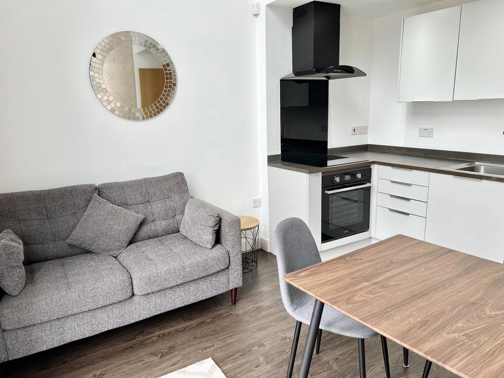 Apt 1 A Keppel House