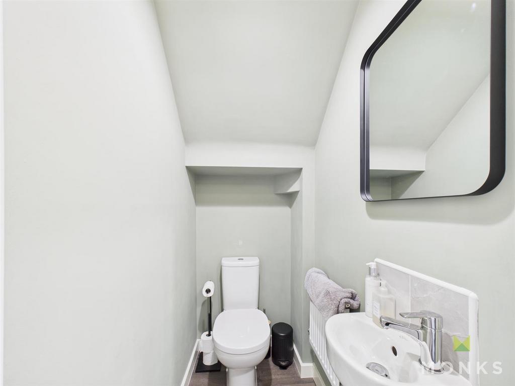 CAM05160 G0-PR0037-STILL006.jpg