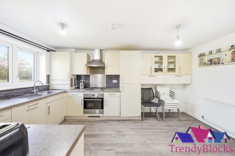 undefined, Henry Walk, Dartford DA1