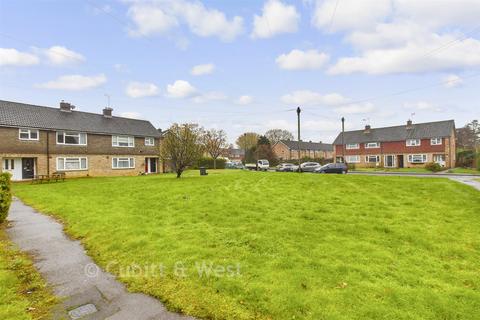 undefined, Queensway, Cranleigh GU6