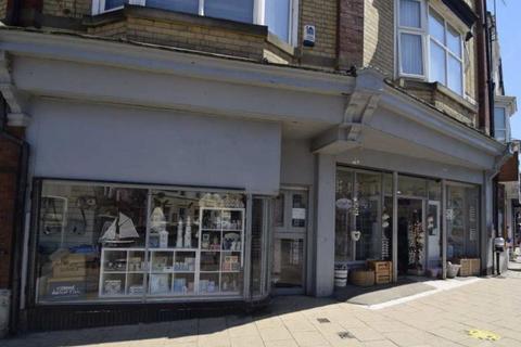 Retail property (high street) to rent, 25-27 Bridge St Bridlington YO15 3AH
