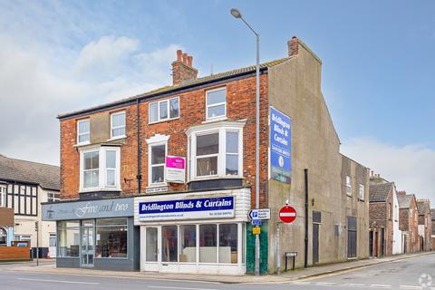 Retail property (high street) to rent, 2 South Cliff Rd Bridlington YO15 3AT