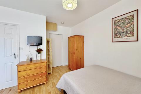 undefined, The Grange Estate, London N2