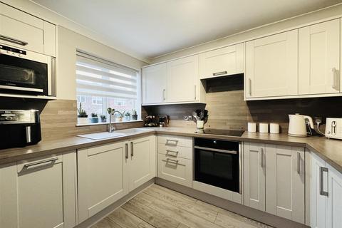 3 bedroom semi-detached house for sale, Agnes Road, Darton, Barnsley S75 5NW