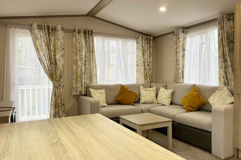 2 bedroom lodge for sale, Mill Lane, Hawksworth LS20