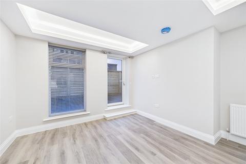 undefined, West Street, Maidenhead, Berkshire, SL6