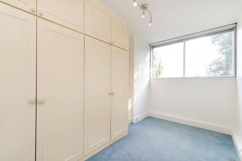 Anglesea Road, Kingston, Kingston upon Thames, KT1