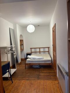 2 bedroom flat to rent, Church Street, Stoke Newington, N16