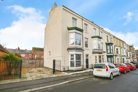 undefined, Pearl Street, Saltburn-by-the-Sea TS12