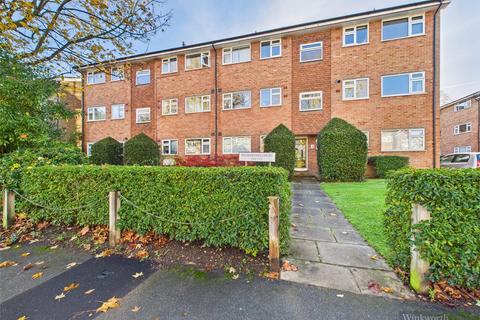 2 bedroom apartment to rent, Lovelace Gardens, Surbiton KT6