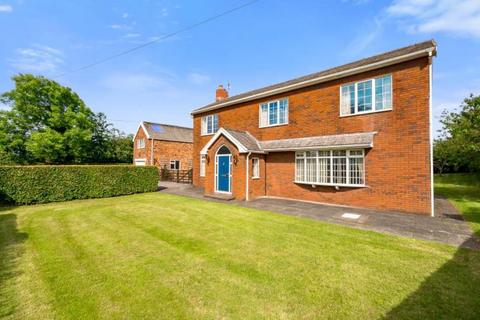 3 bedroom property to rent, Blackgate Lane, Tarleton, Preston