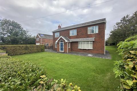 3 bedroom property to rent, Blackgate Lane, Tarleton, Preston