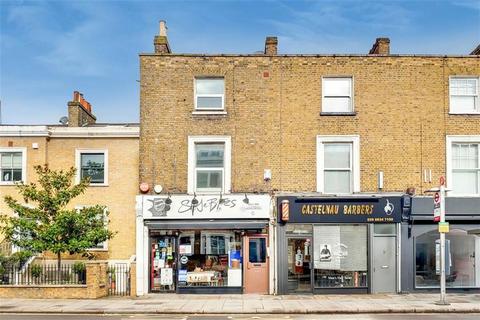 undefined, Castelnau, London SW13