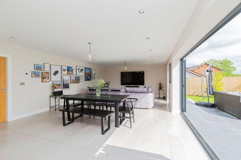 undefined, Darkinson Lane, Preston PR4