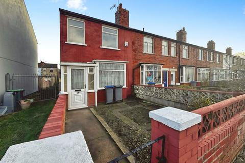 2 bedroom end of terrace house for sale, Beardshaw Avenue, Blackpool FY1