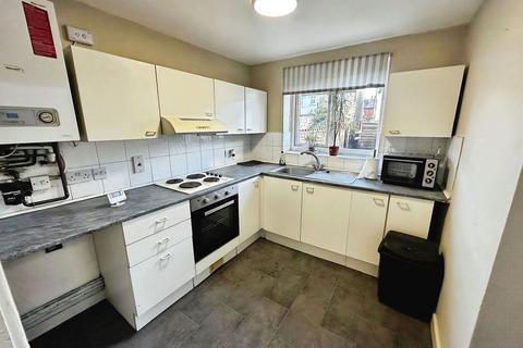 2 bedroom end of terrace house for sale, Beardshaw Avenue, Blackpool FY1