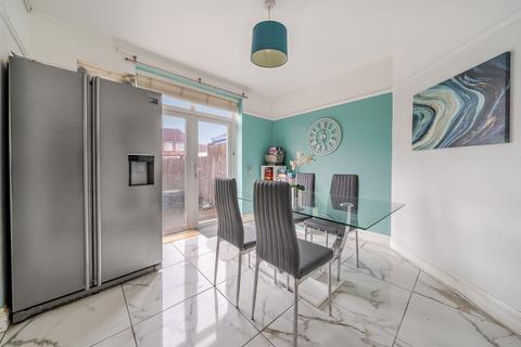 3 bedroom semi-detached house for sale, Tudor Crescent, Hampshire PO6