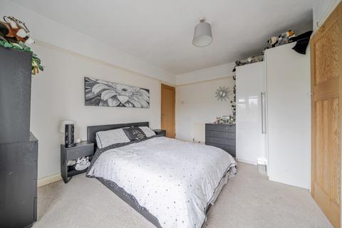 3 bedroom semi-detached house for sale, Tudor Crescent, Hampshire PO6