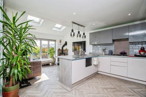 undefined, Elm Place, Preston PR4