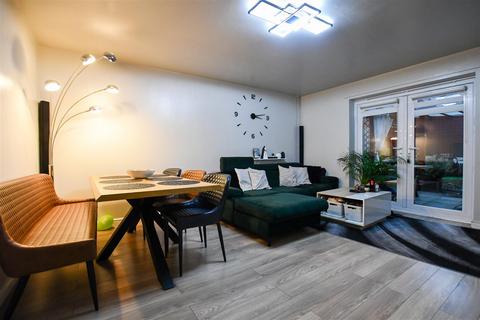 2 bedroom terraced house for sale, Beaverbrook Road, Newmarket CB8