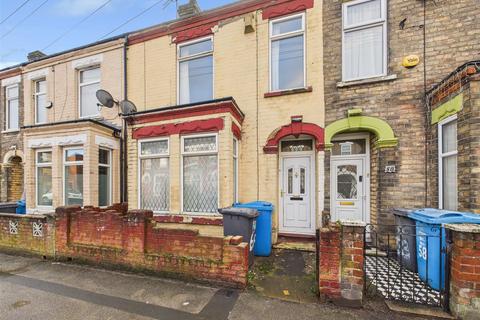 3 bedroom terraced house for sale, Bacheler Street, Hull
