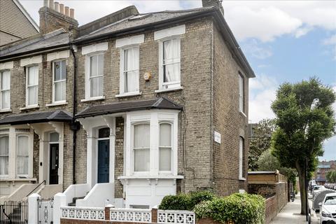 undefined, Caxton Road, Shepherd's Bush W12