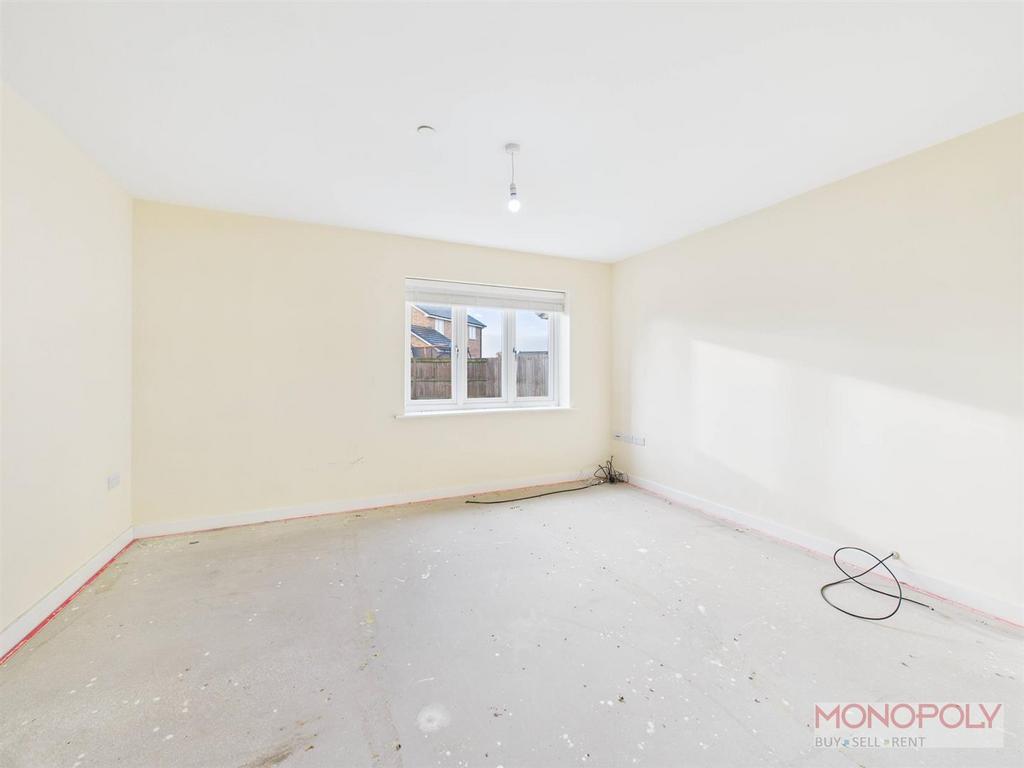 CAM04439 G0-PR0189-STILL008.jpg