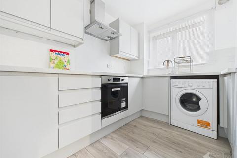 2 bedroom flat for sale, Prestatyn Close, Old Stevenage SG1