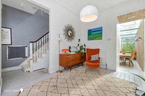 undefined, Palatine Road, London, N16