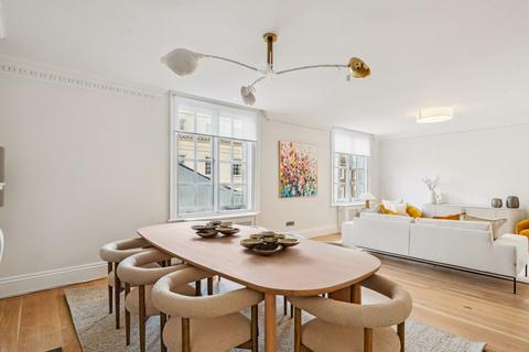 3 bedroom apartment to rent, Upper Grosvenor Street, London, W1K