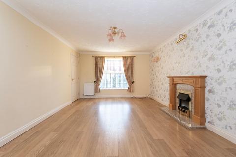 4 bedroom detached house for sale, Willington Road, Kirton, Boston, PE20