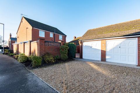 4 bedroom detached house for sale, Willington Road, Kirton, Boston, PE20