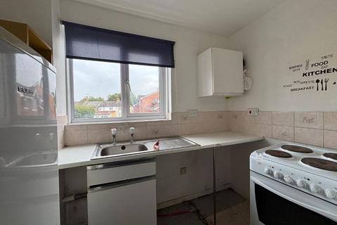 1 bedroom flat for sale, 19 Green Pond Close, Walthamstow, London, E17 6EE