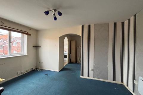 1 bedroom flat for sale, 19 Green Pond Close, Walthamstow, London, E17 6EE