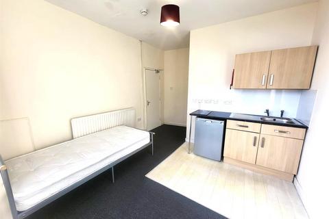 undefined, Merridale Road, Wolverhampton, WV3 9SB