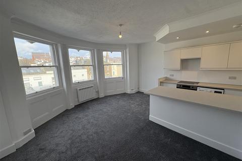 2 bedroom house to rent, Sillwood Terrace, Brighton