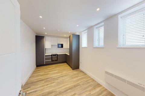 undefined, High Road, South Woodford, E18