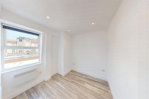 undefined, High Road, South Woodford, E18