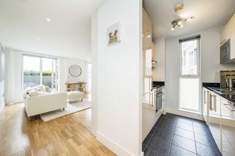 undefined, Great Suffolk Street, London SE1