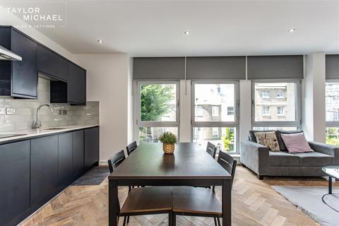 2 bedroom apartment to rent, Montpelier Road, Brighton