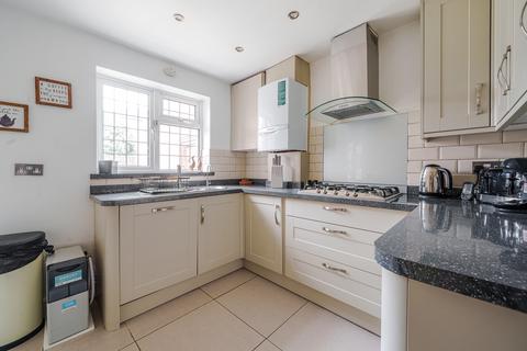 4 bedroom detached house to rent, Bedford Close, Maidenhead, SL6