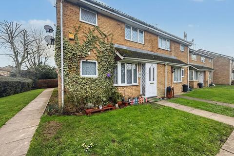 1 bedroom terraced house to rent, Newcombe Rise, Yiewsley, UB7