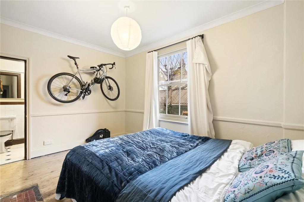 Bedroom/Study