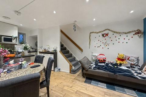 undefined, Newcombe Rise, Yiewsley, UB7