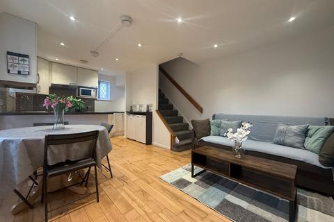 1 bedroom terraced house for sale, Newcombe Rise, Yiewsley, UB7