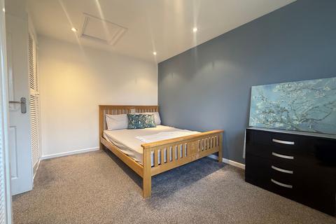 1 bedroom terraced house for sale, Newcombe Rise, Yiewsley, UB7