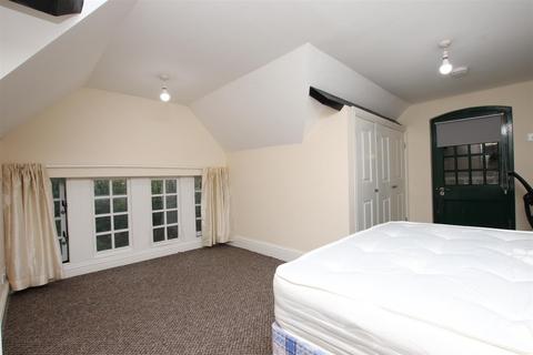 undefined, 19 Downleaze, Bristol BS9